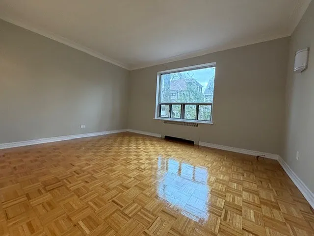 869 Avenue Rd — Photo 33