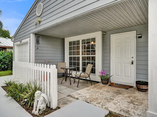 9220 Carma Drive, Boynton Beach, FL 33472
