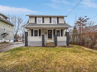 646 Brittain Rd, Akron, OH 44305
