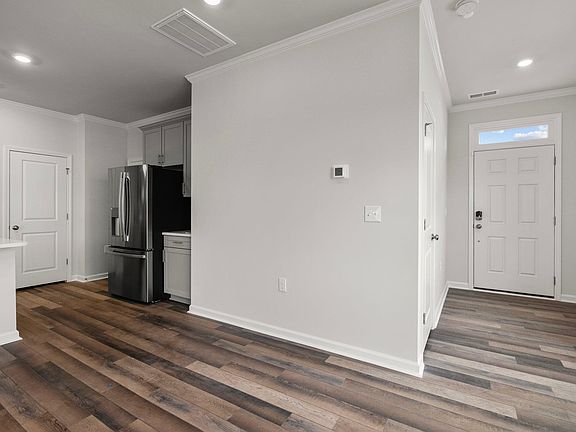 5th image of 5031 Kota St