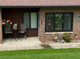 106 Bluff St W APT 22, Lake Benton, MN 56149