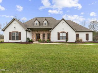 735 Clover Ridge Way, Brandon, MS 39047