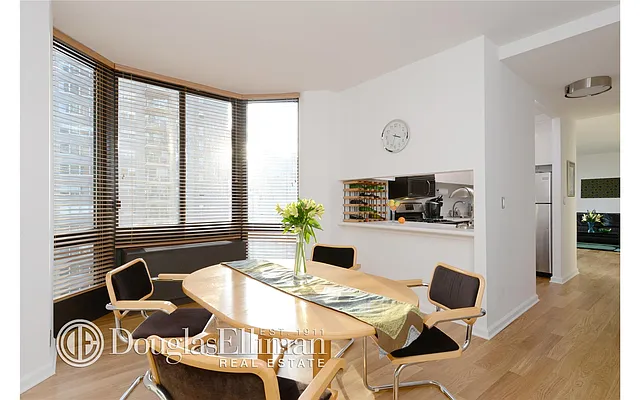 Rented by Douglas Elliman | media 35