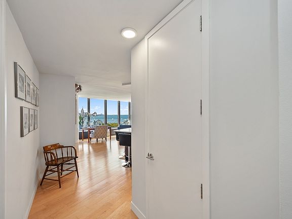 4th image of 505 N Lake Shore Dr APT 918