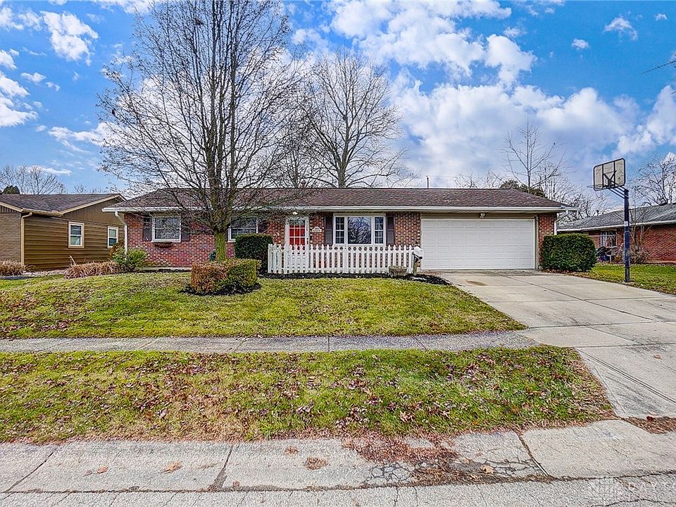 1st image of 1105 Edgebrook Dr