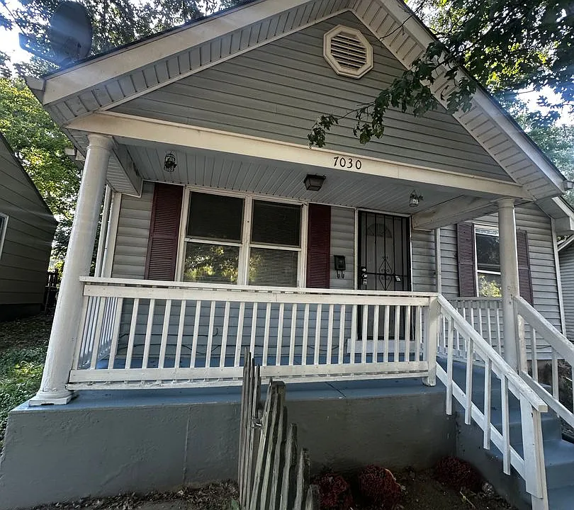 7030 Bellefontaine Ave