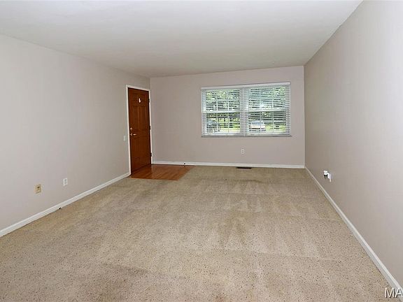 2nd image of 3204 Denmark Dr APT A