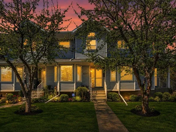 2295 S 1st St NE, Calgary, AB T2E 8M6