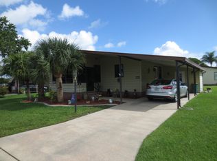 2445 Lakes Of Melbourne Dr, Melbourne, FL 32904