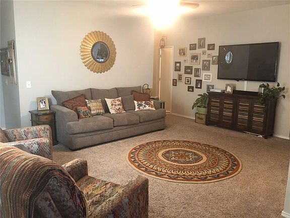 3rd image of 4517 Merlot Dr