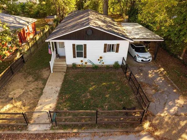 1052 6th St, West Plains, MO 65775