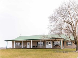 986 1040n Ave, Mt Sterling, IL 62353