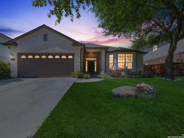 8515 FEATHER TRL, Helotes, TX 78023