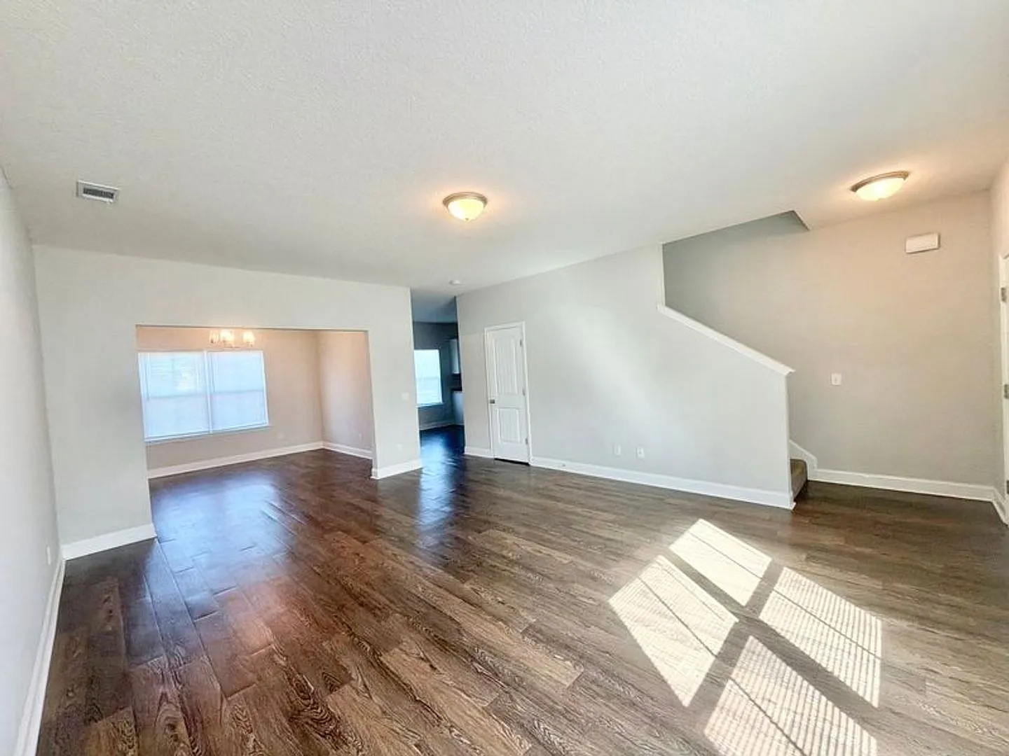 4 bedrooms, 2.5 bathrooms in Hinesville, GA! — Photo 3