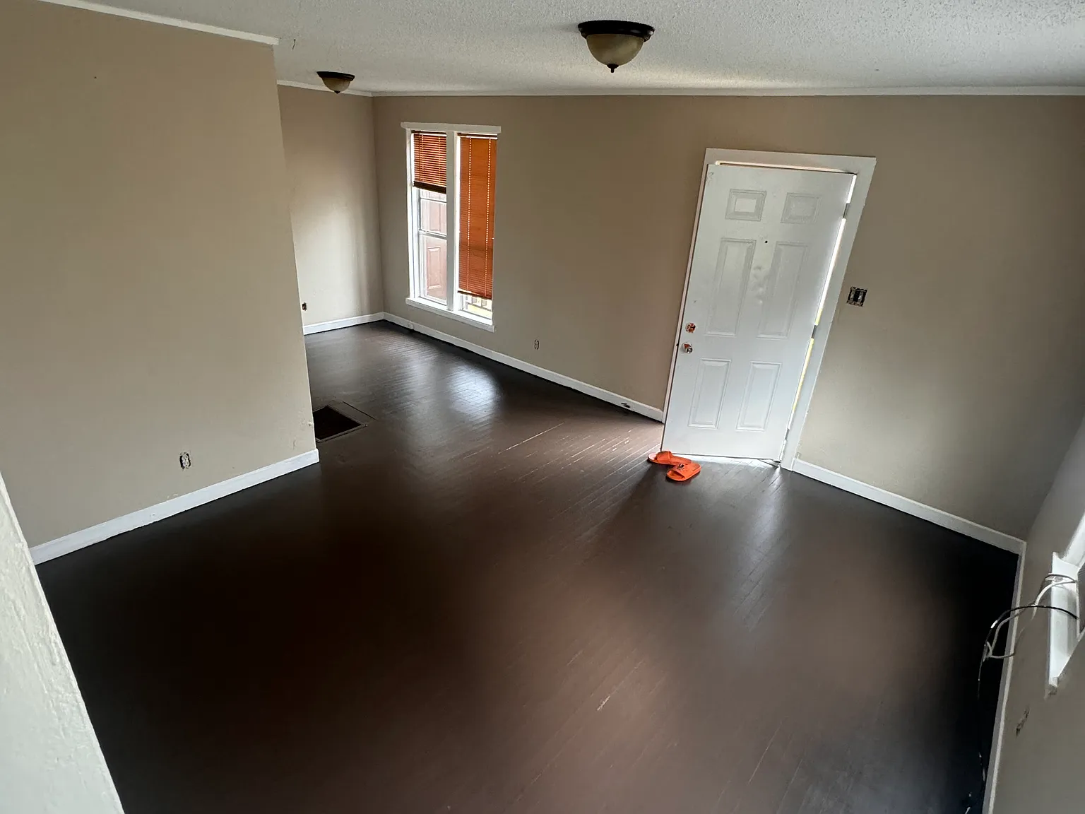 2 bed, 774 sqft, $775 — Photo 1
