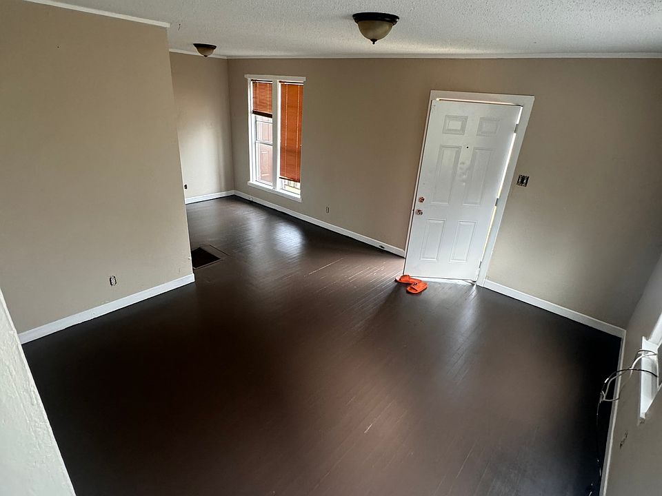 1st image of 1302 Fullilove Dr