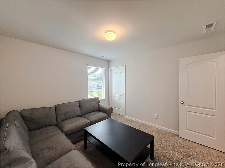 127 Arlington Dr — Photo 16