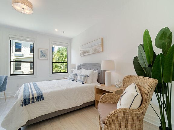 4th image of 235 Sunrise Avenue #2044