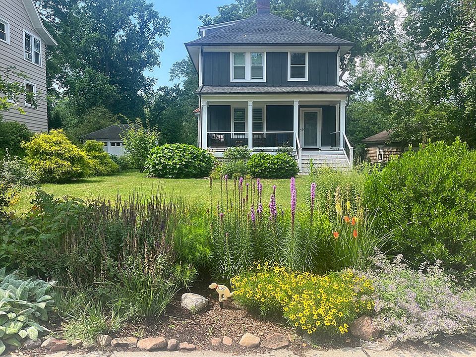 2nd image of 38 Parker Ave