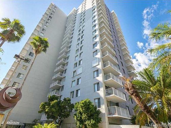 2nd image of 850 N Miami Ave APT 208