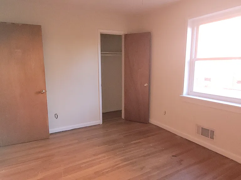 3329 Cutshaw Ave — Photo 5