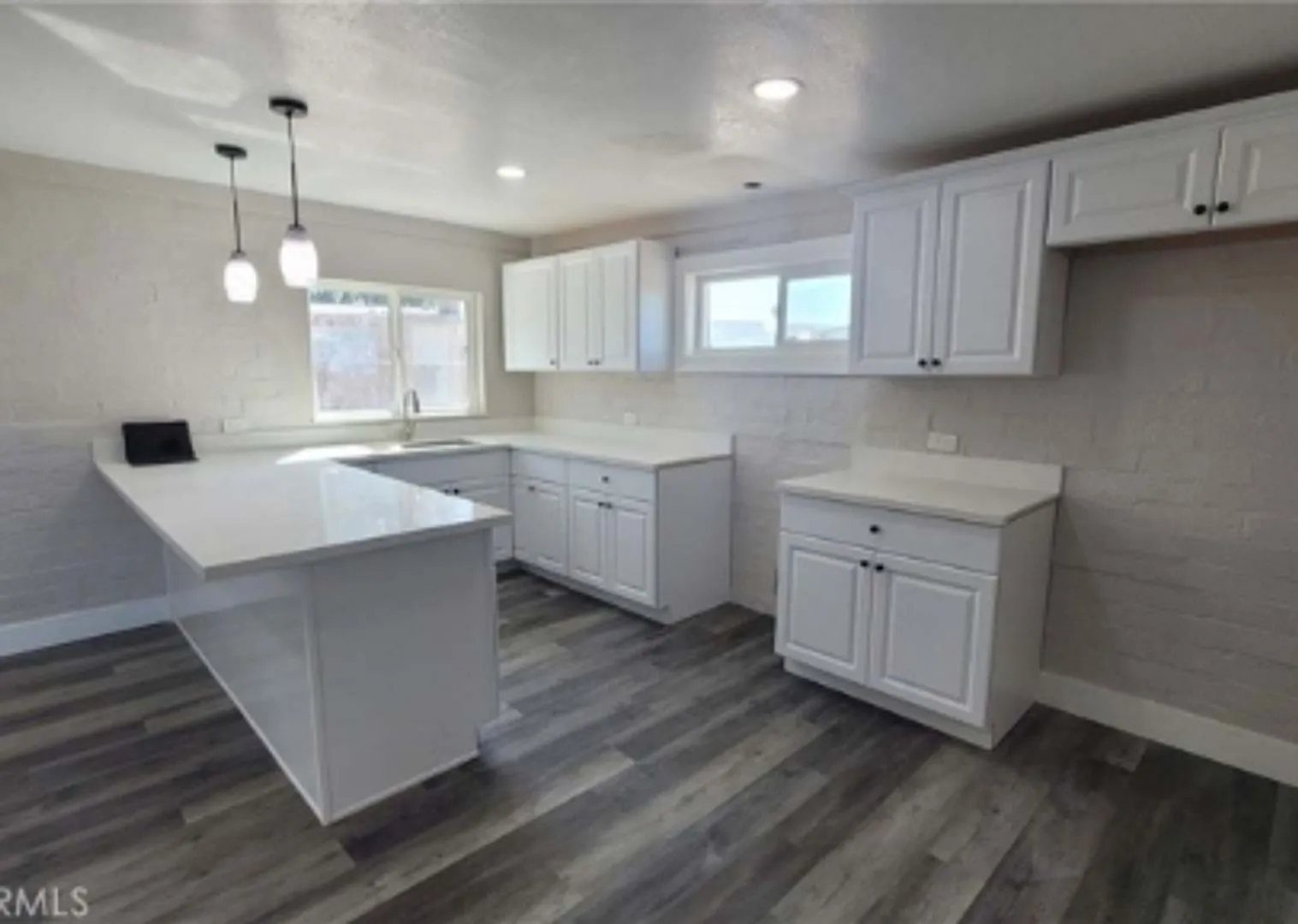 Charming 3-Bedroom, 1-Bath Home in Barstow, CA Perfect for You! — Photo 3
