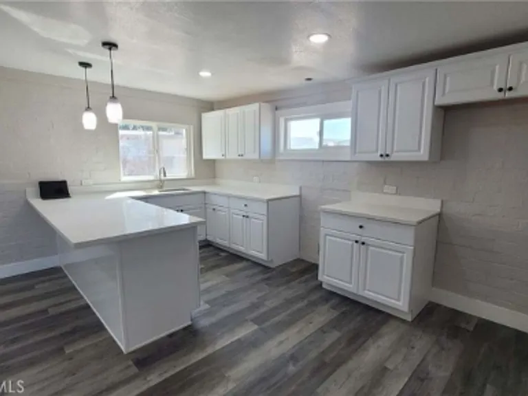 35308 Santa Fe St — Photo 3