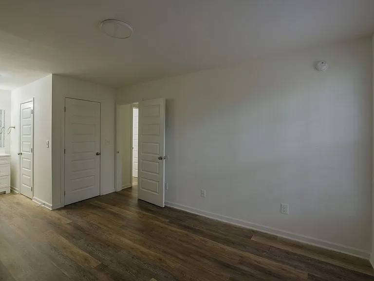 Golden Gate Townhomes — Photo 59