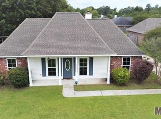 32467 Brandywood Dr, Denham Springs, LA 70706