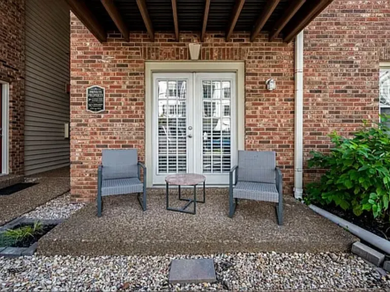 2905 Burch Ave #103 — Photo 28