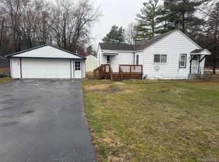 5022 Youngstown Pl, Saginaw, MI
