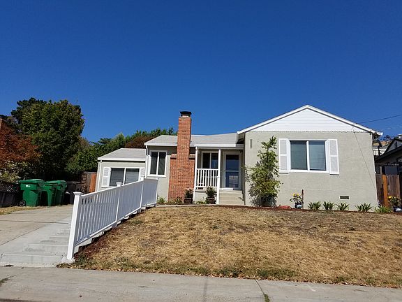 2nd image of 16058 Berkshire Dr