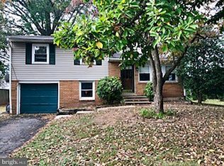 124 Maplewood Dr, Douglassville, PA 19518