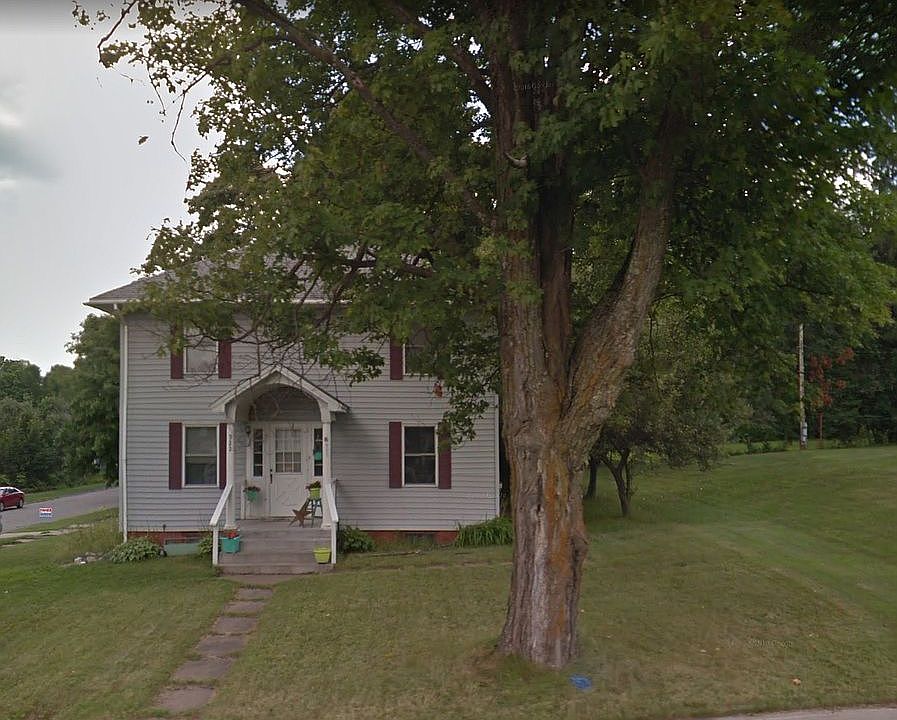 1st image of 922 Crystal Ave