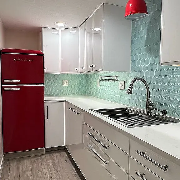 1211 W Country Ridge Dr — Photo 1