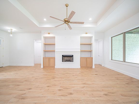4th image of 309 Saddle Brook Cir