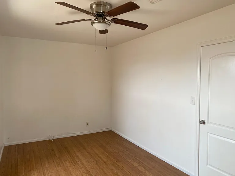 5347 N Olive Ave — Photo 7
