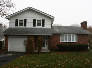 45 Martha St, Leominster, MA 01453