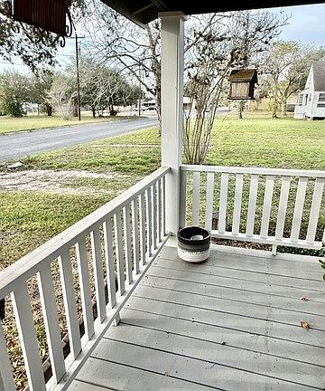 4th image of 304 N Tyler St