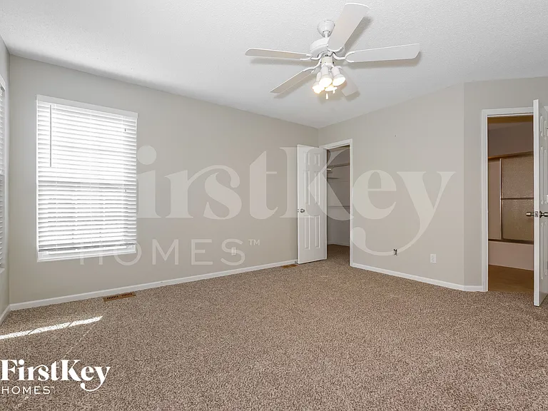 609 Rosehill Dr — Photo 11