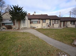 5330 W Roosevelt Dr, Milwaukee, WI 53216