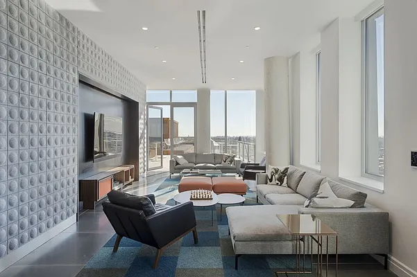 Rented by Two Trees | media 33