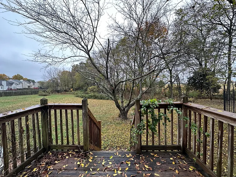 Jockey Drive-3822 — Photo 17