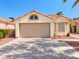 7069 Shadow Crest Dr, Las Vegas, NV 89119