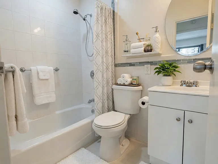 178 E 80th St #21D — Photo 7