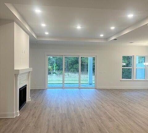 2nd image of 308 Breakwater Blvd