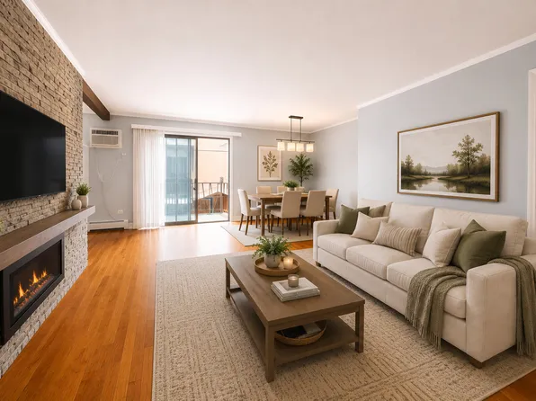 6113 W 64th Pl #5, Chicago, IL 60638