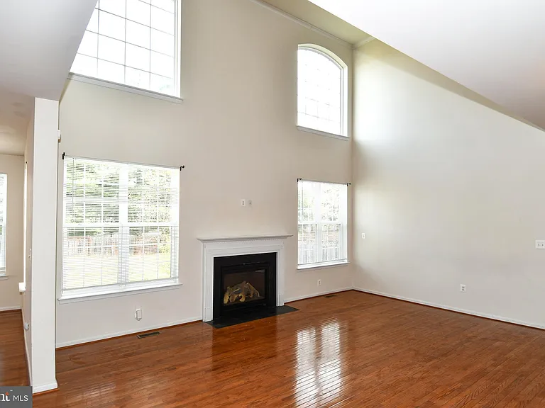 3082 American Eagle Blvd — Photo 12