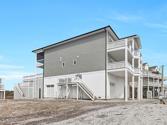 2nd image of 1519 New River Inlet Road