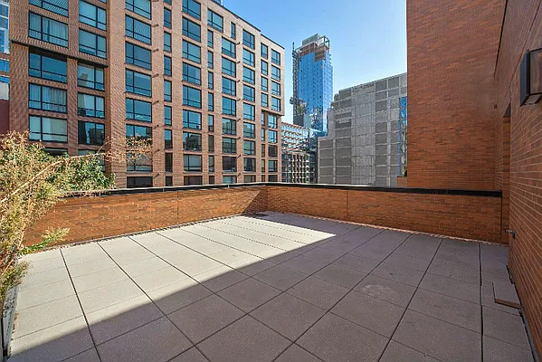 Rented by Keller Williams NYC | media 9